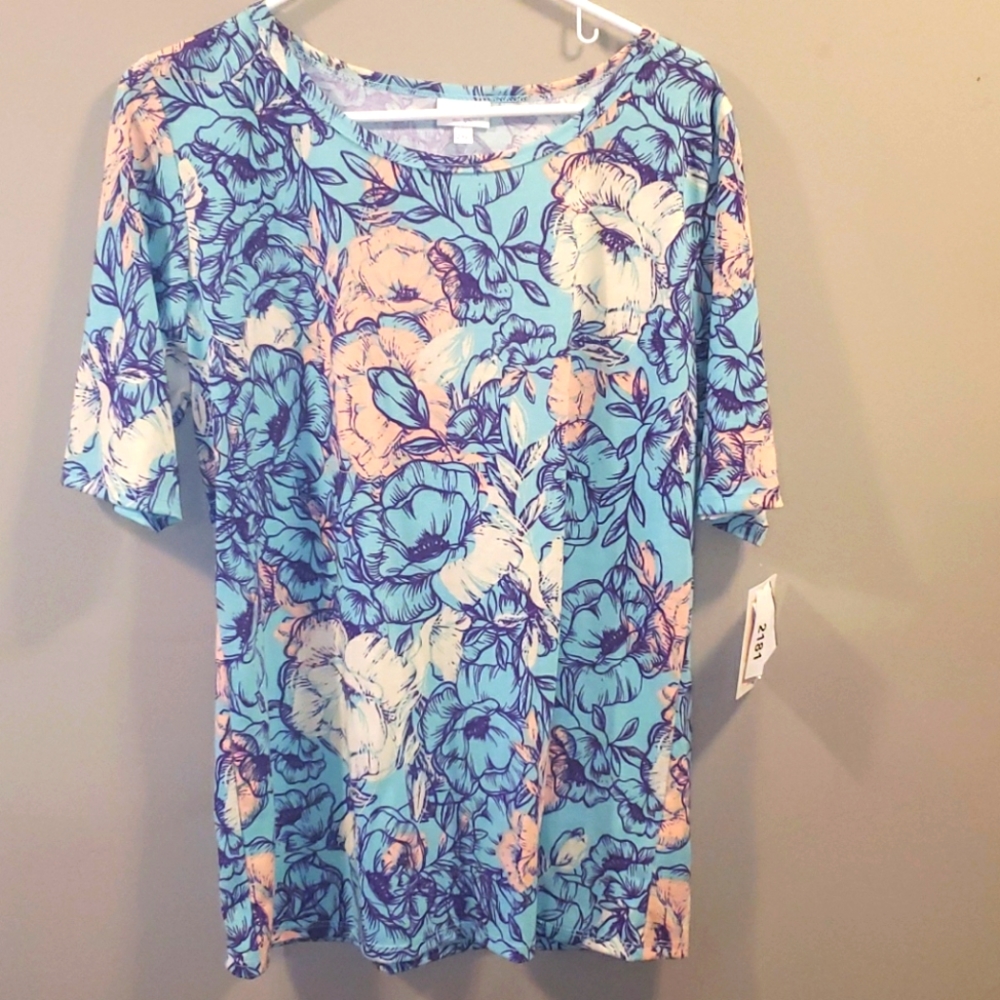 LuLaRoe GiGi Top